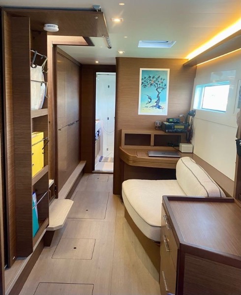 
								Grenada 2021 Lagoon 46 USD full									